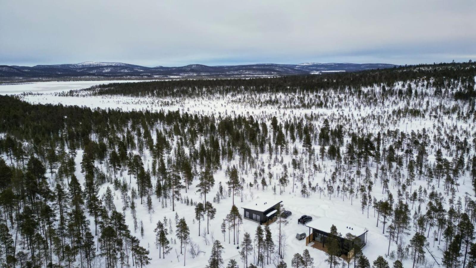 Villa Paadari Enare Eksteriør bilde